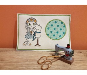 Stickserie ITH - Mug Rugs Sewing Girls